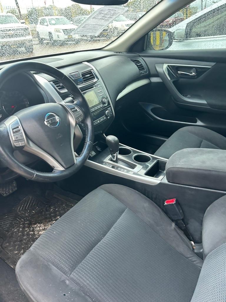 Nissan Altima  2014