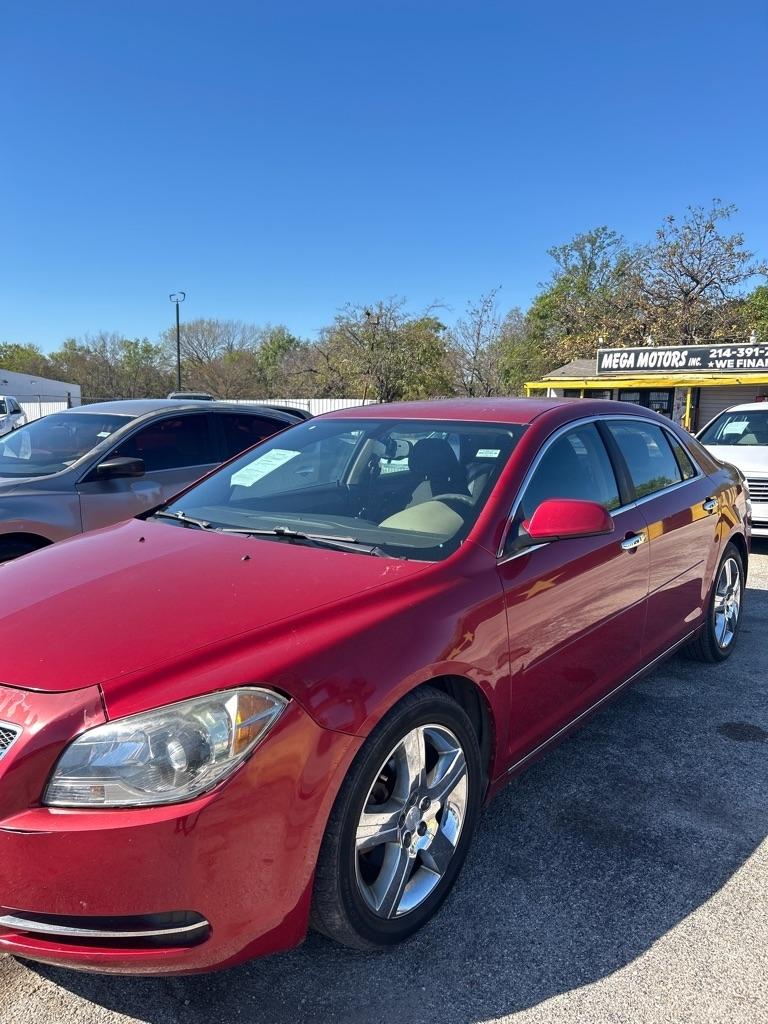 Chevrolet Malibu  2012