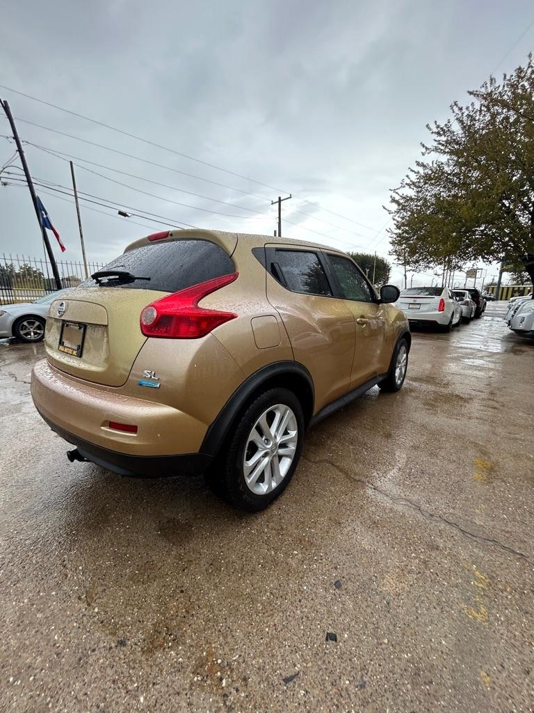 Nissan Juke  2013