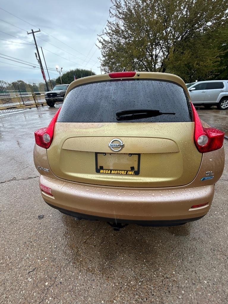 Nissan Juke  2013