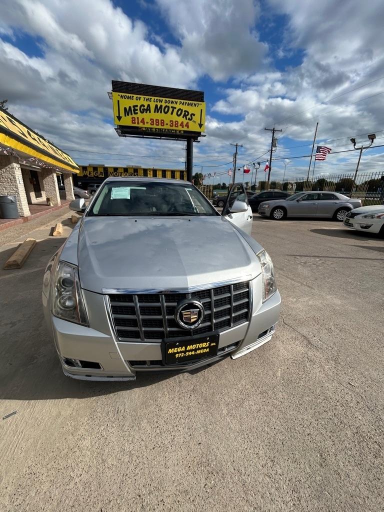 Cadillac CTS  2012