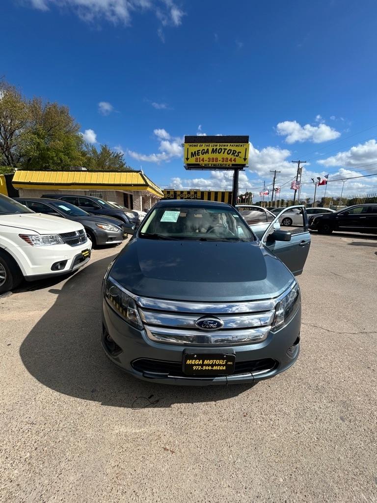 Ford Fusion  2012