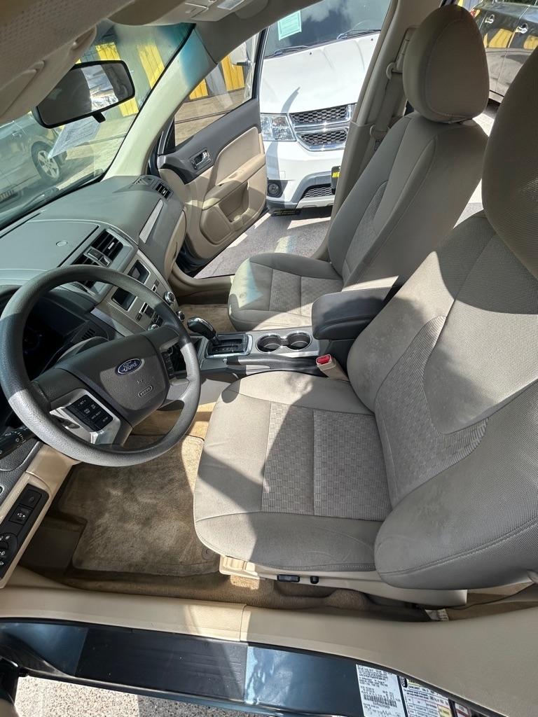 Ford Fusion  2012
