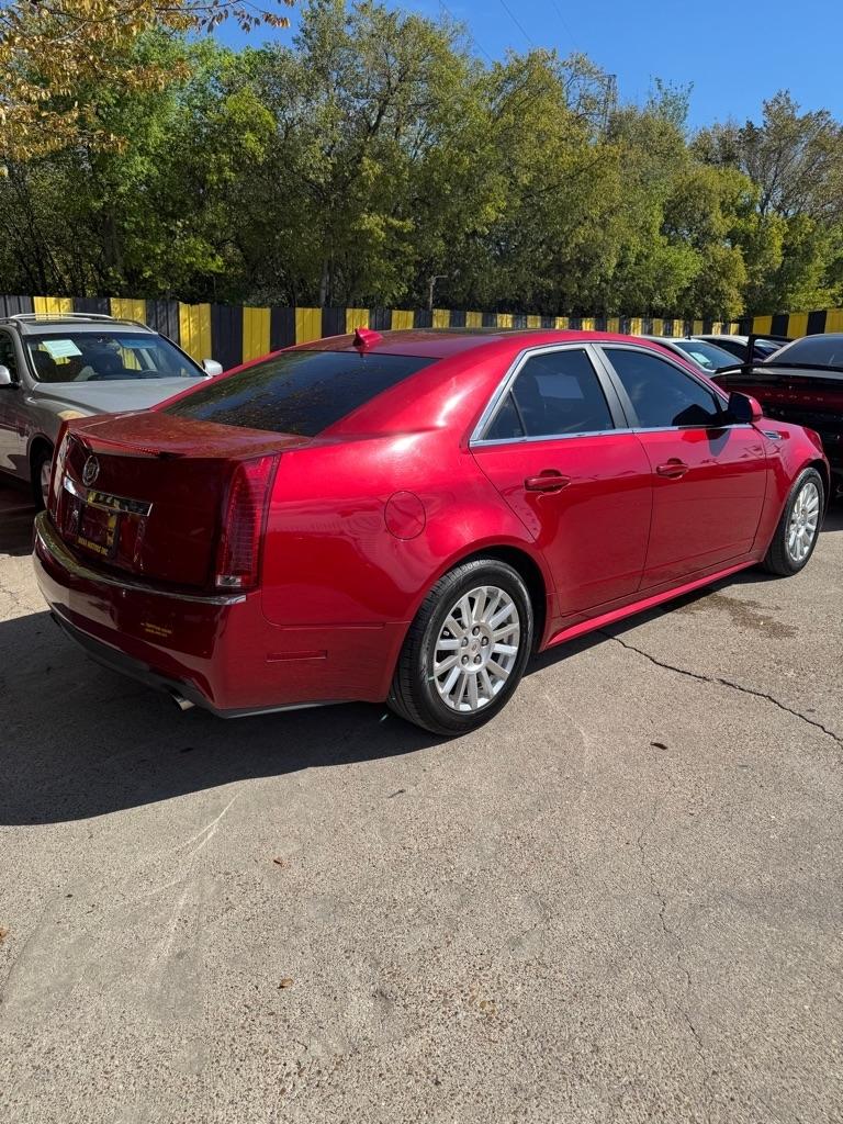 Cadillac CTS  2010
