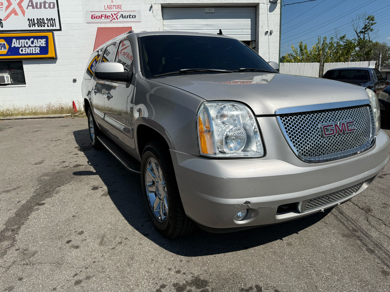 GMC Yukon Denali XL AWD 2007 GMC Yukon Denali XL AWD 2007