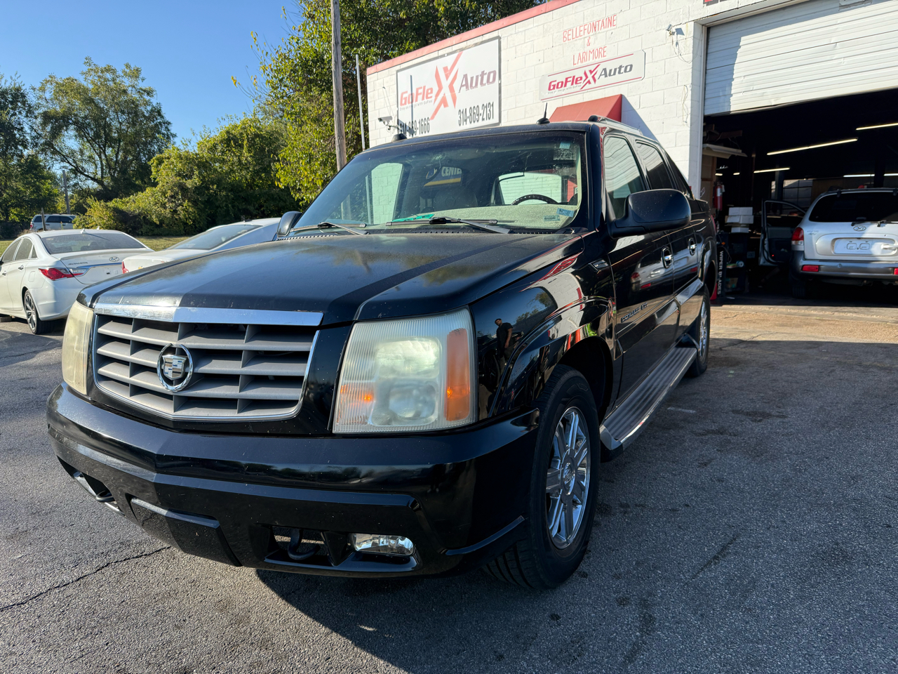 2005 Cadillac Escalade EXT Sport Utility Truck