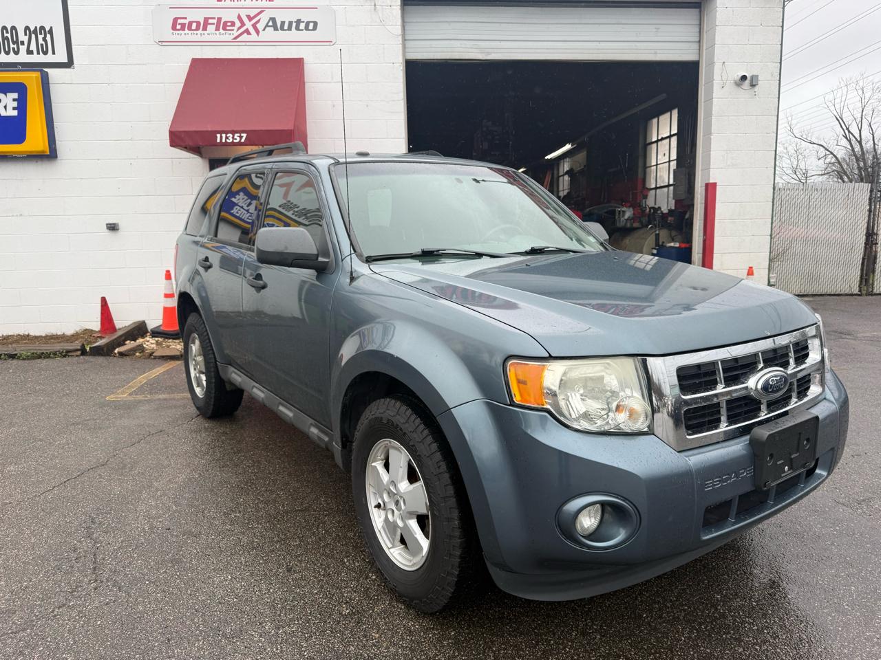 Ford Escape XLT FWD 2012