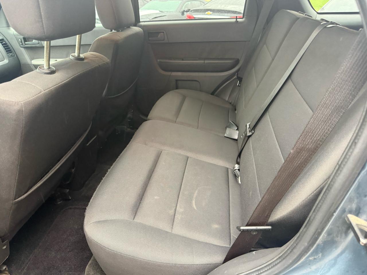 Ford Escape XLT FWD 2012