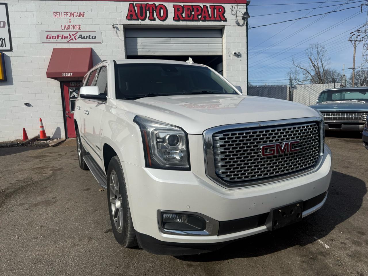 GMC Yukon Denali 2WD 2017