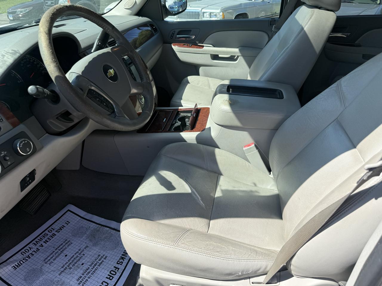 Chevrolet Avalanche LTZ 4WD 2013