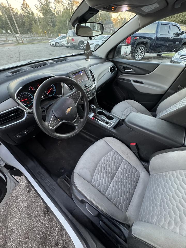 Chevrolet Equinox LS 2WD 2020