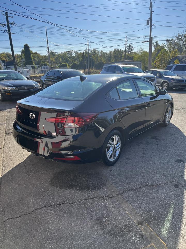 Hyundai Elantra Limited 2020