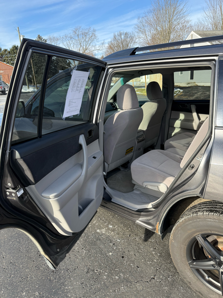 Toyota Highlander Base 4WD 2009