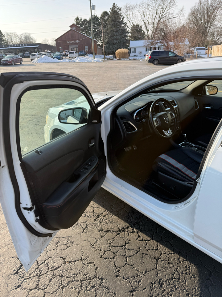 Dodge Avenger R/T 2012