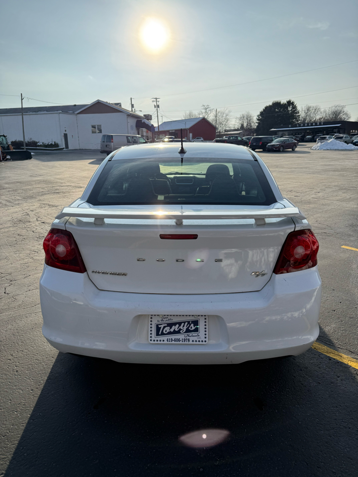 Dodge Avenger R/T 2012