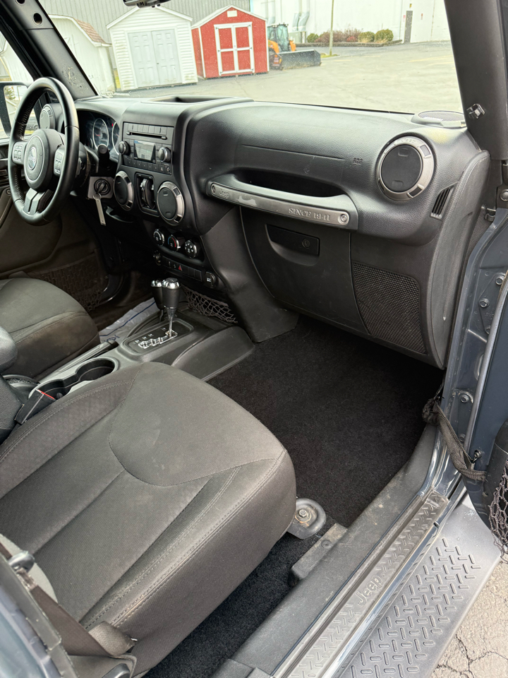 Jeep Wrangler Unlimited Sport 4WD 2016