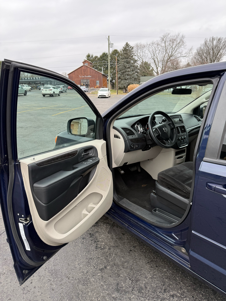 Dodge Grand Caravan SE 2016