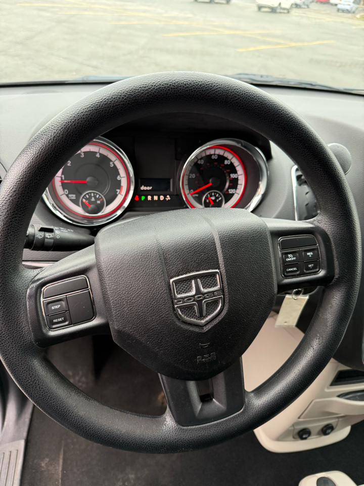 Dodge Grand Caravan SE 2016