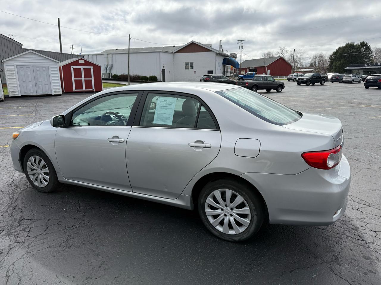 Toyota Corolla 4dr Sdn Auto L (Natl) 2013