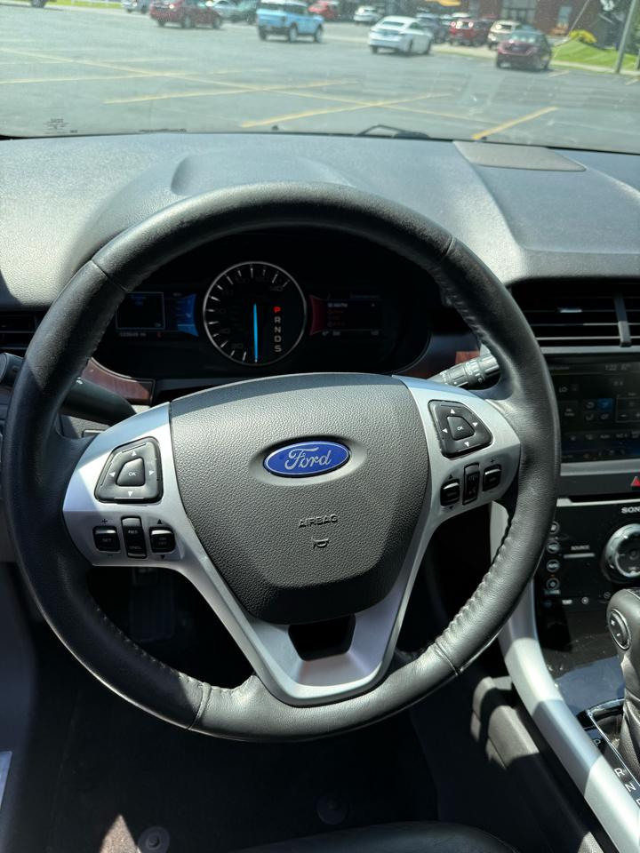 Ford Edge 4dr Limited AWD 2013