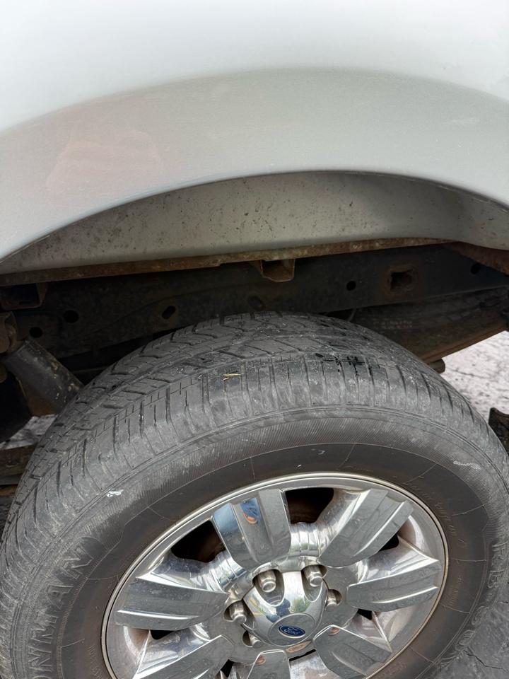 Ford F-150 2WD SuperCab 145" XLT 2011