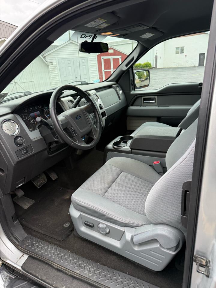 Ford F-150 2WD SuperCab 145" XLT 2011