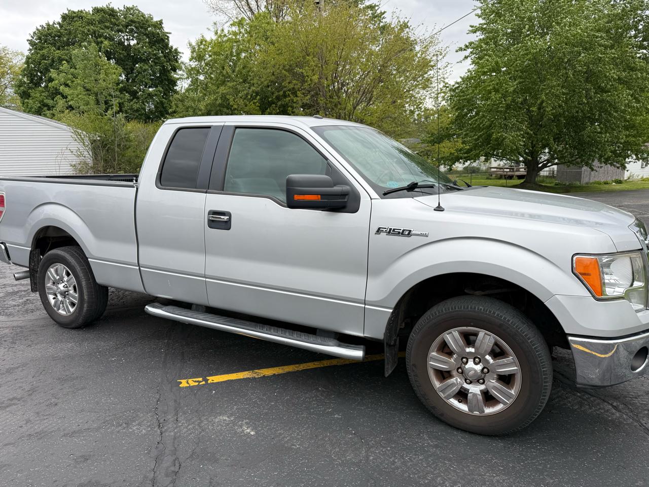Ford F-150 2WD SuperCab 145" XLT 2011
