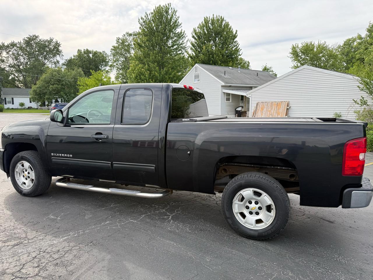 Chevrolet Silverado 1500 2WD Ext Cab 143.5" LT 2010