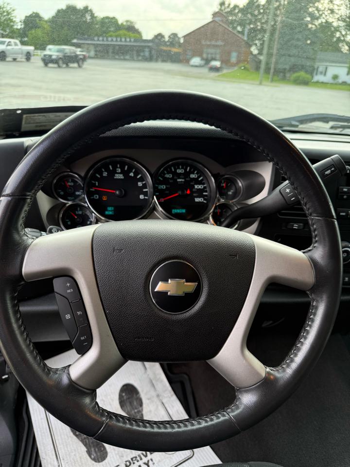 Chevrolet Silverado 1500 2WD Ext Cab 143.5" LT 2010