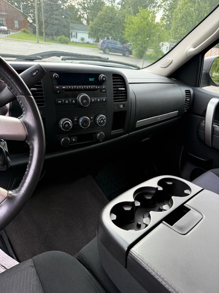 Chevrolet Silverado 1500 2WD Ext Cab 143.5" LT 2010
