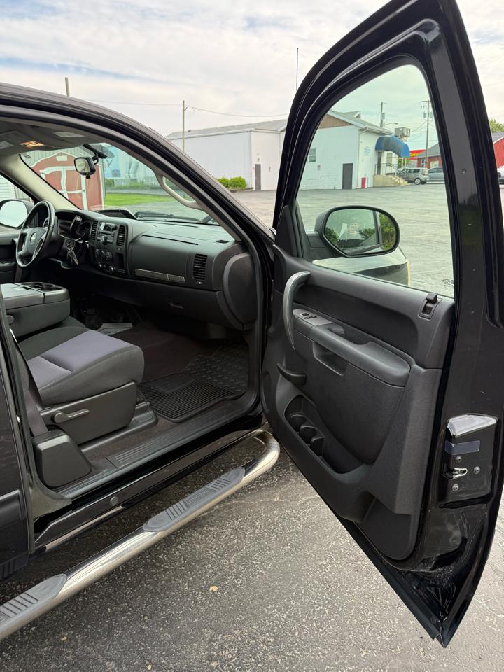 Chevrolet Silverado 1500 2WD Ext Cab 143.5" LT 2010