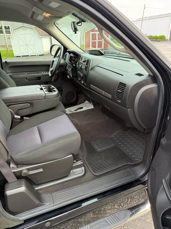 Chevrolet Silverado 1500 2WD Ext Cab 143.5" LT 2010