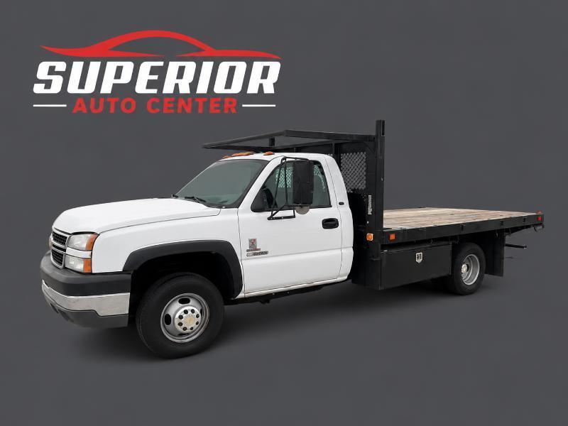 Chevrolet Silverado 3500 Regular Cab 2WD 2005