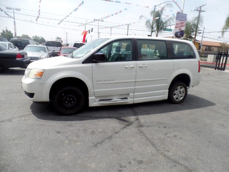 Dodge Grand Caravan SE 2010