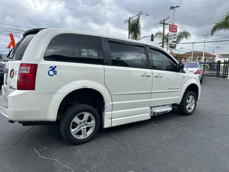 Dodge Grand Caravan SE 2010