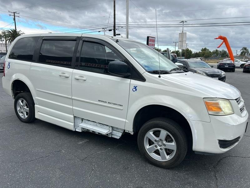 Dodge Grand Caravan SE 2010