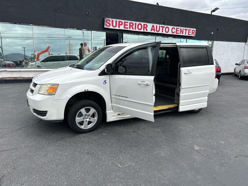 Dodge Grand Caravan SE 2010