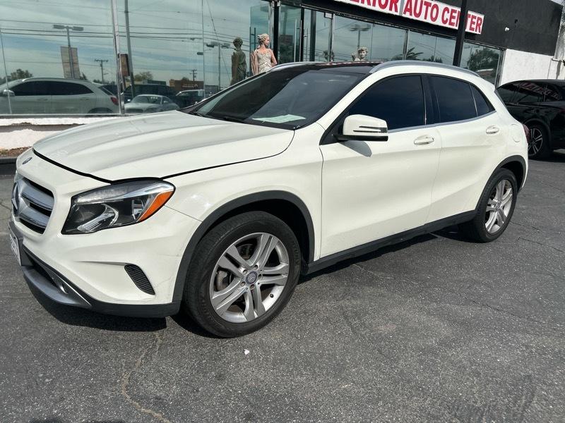 Mercedes-Benz GLA-Class GLA250 2016