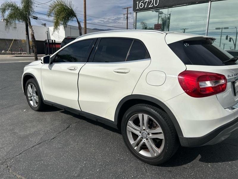 Mercedes-Benz GLA-Class GLA250 2016