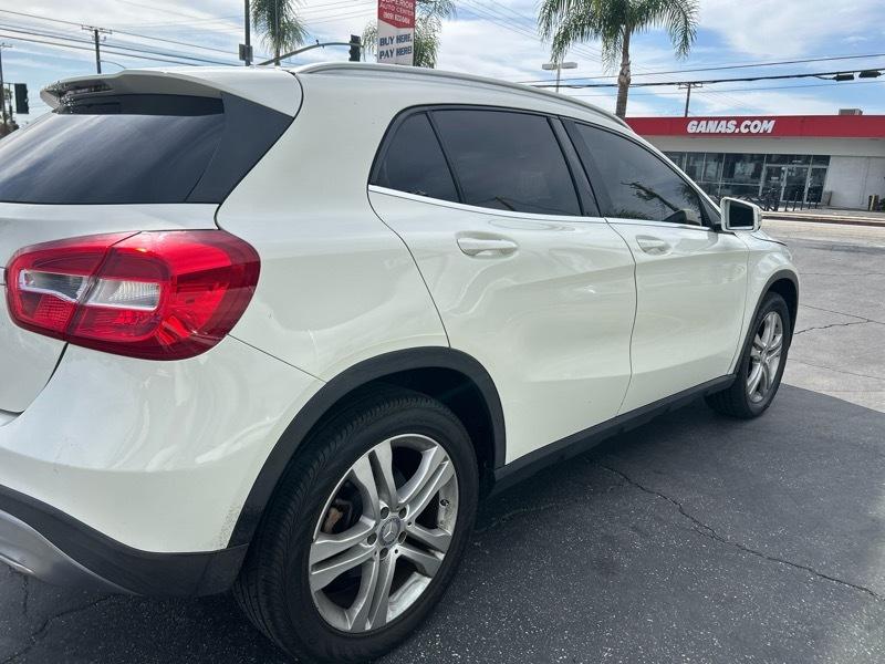 Mercedes-Benz GLA-Class GLA250 2016