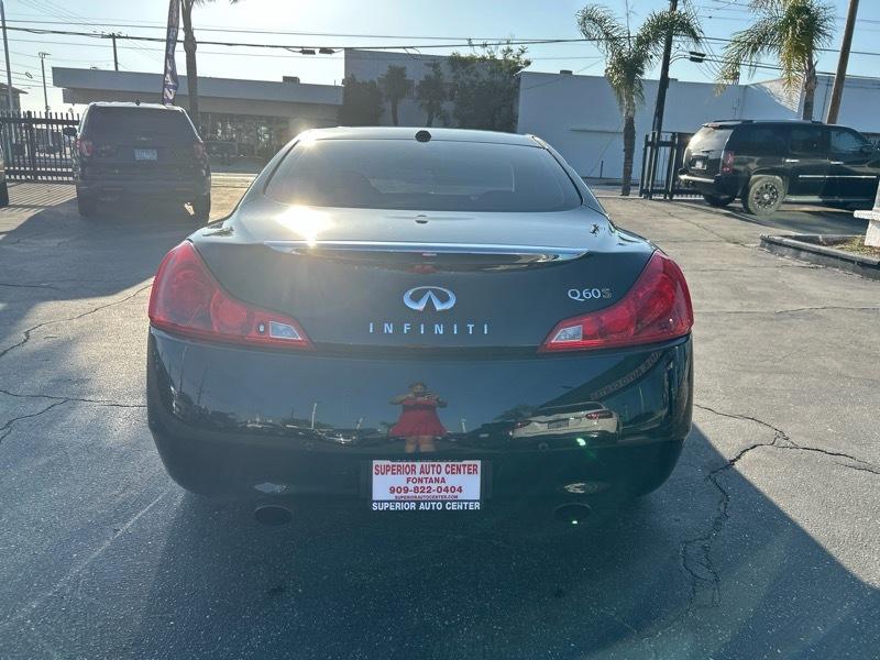 Infiniti Q60 Coupe Journey 2015