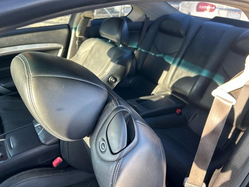 Infiniti Q60 Coupe Journey 2015