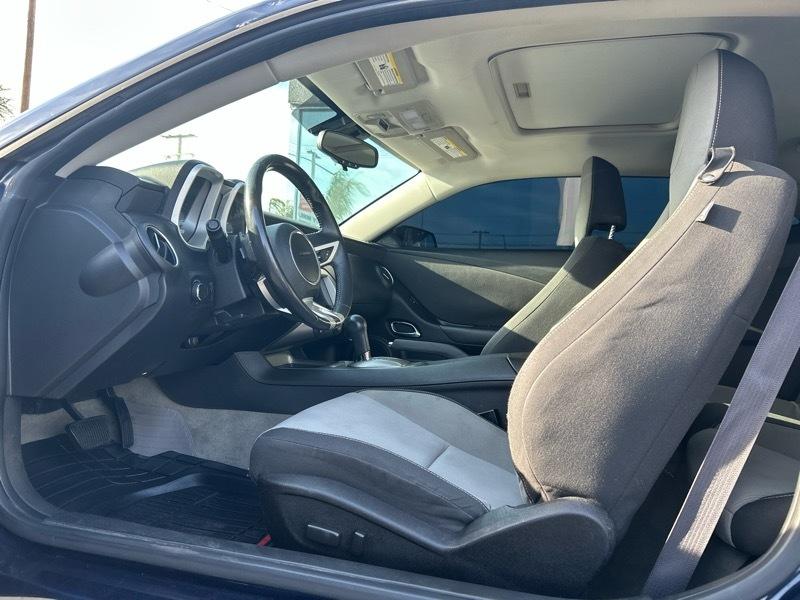 Chevrolet Camaro LT1 Coupe 2011