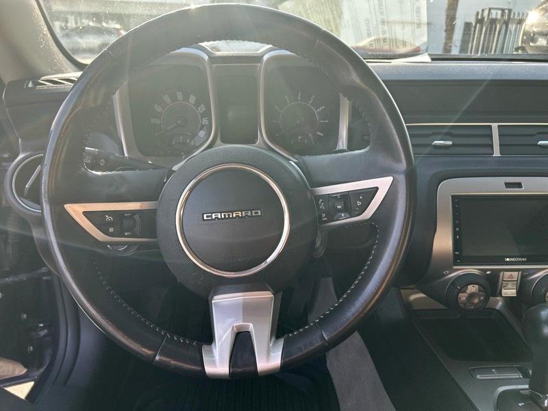 Chevrolet Camaro LT1 Coupe 2011