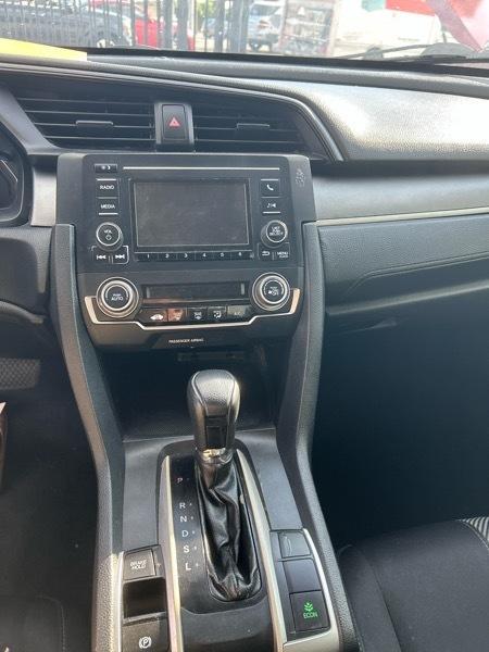 Honda Civic LX Sedan CVT 2017