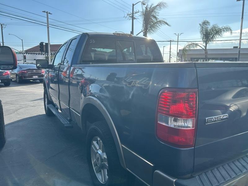 Ford F-150 Lariat SuperCab 4WD 2004