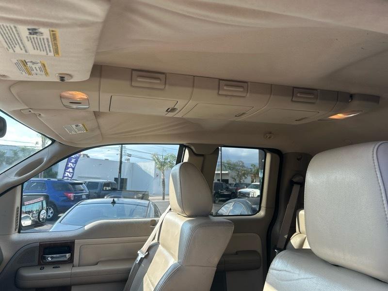 Ford F-150 Lariat SuperCab 4WD 2004