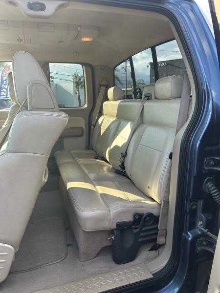 Ford F-150 Lariat SuperCab 4WD 2004