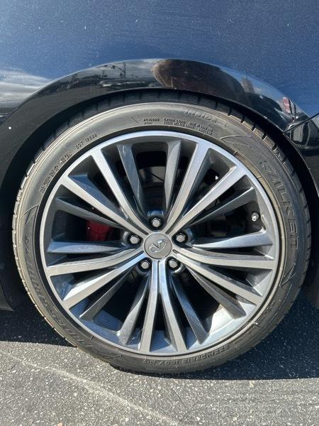 Infiniti Q60 3.0t Premium 2017