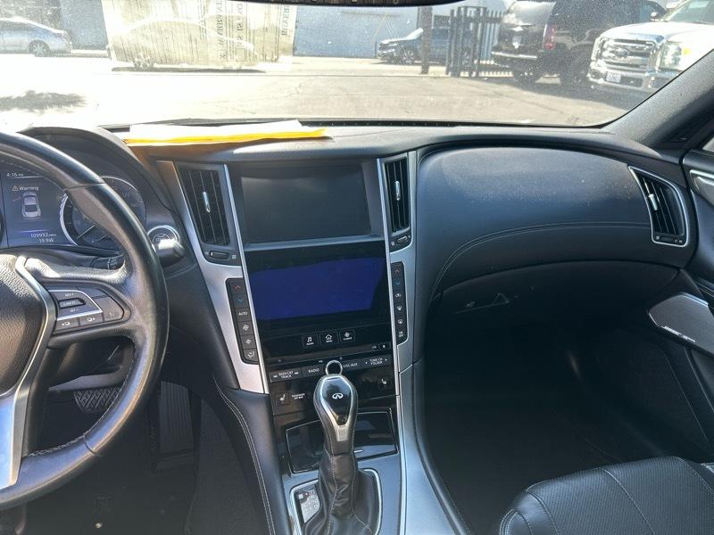 Infiniti Q60 3.0t Premium 2017